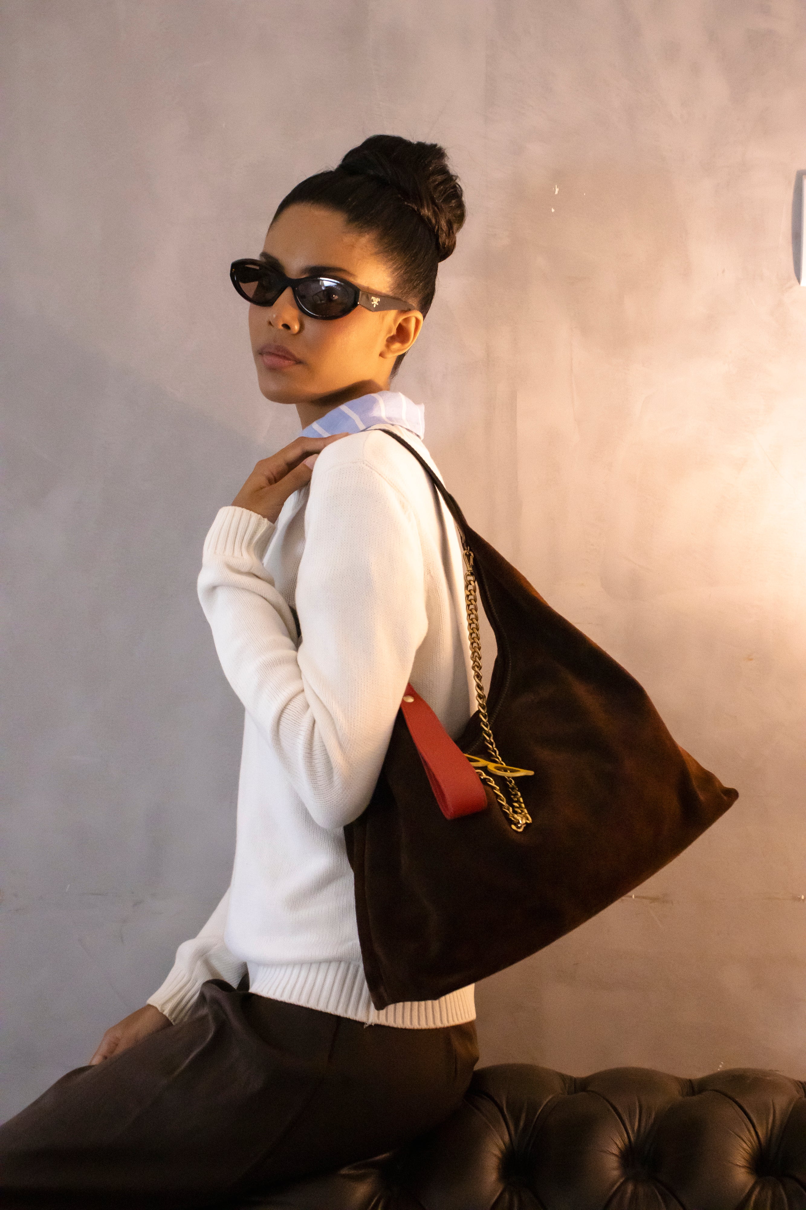 Hobo Bag Camurça Chocolate